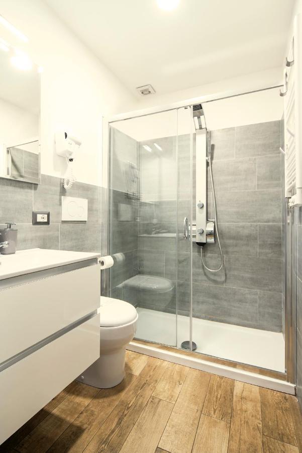 Garden House - Luxury Guest House - Overnight Stay Only Рим Екстериор снимка