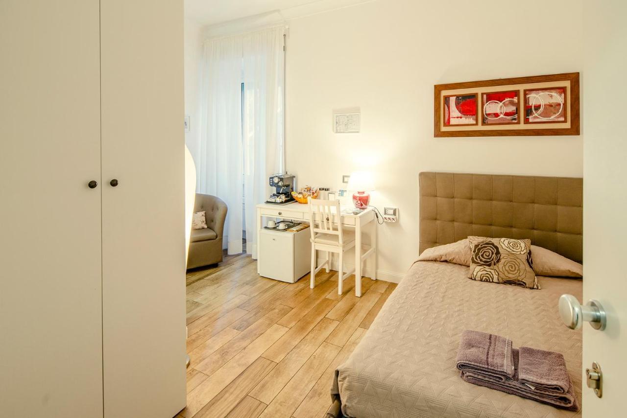 Garden House - Luxury Guest House - Overnight Stay Only Рим Екстериор снимка
