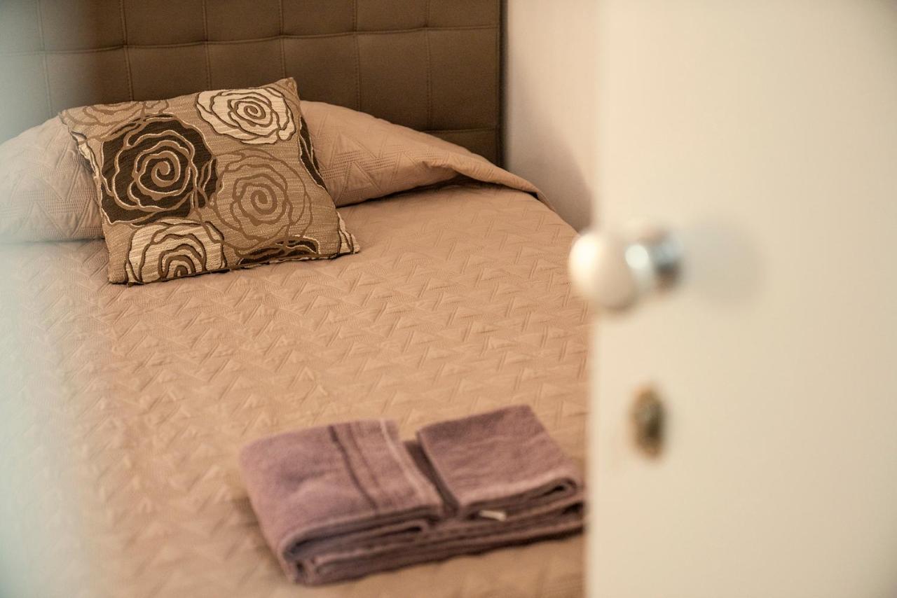Garden House - Luxury Guest House - Overnight Stay Only Рим Екстериор снимка