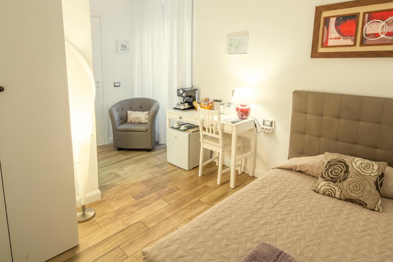 Garden House - Luxury Guest House - Overnight Stay Only Рим Екстериор снимка