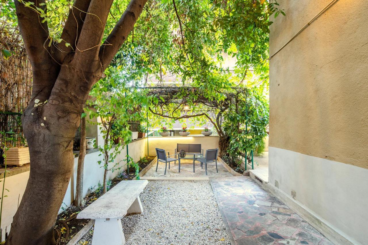 Garden House - Luxury Guest House - Overnight Stay Only Рим Екстериор снимка